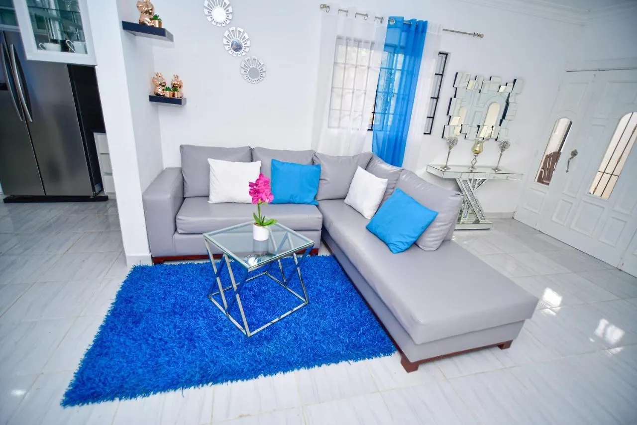 Acogedora Casa En Punta Cana Amueblada Villa